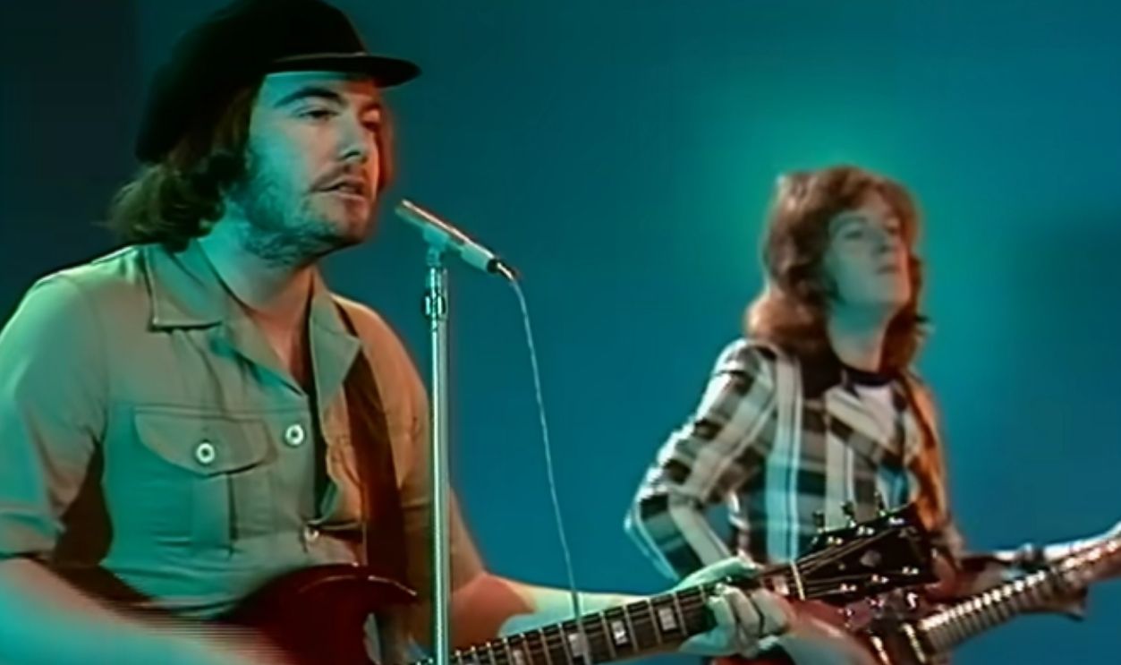 Screenshot from Arms of Mary (1976)