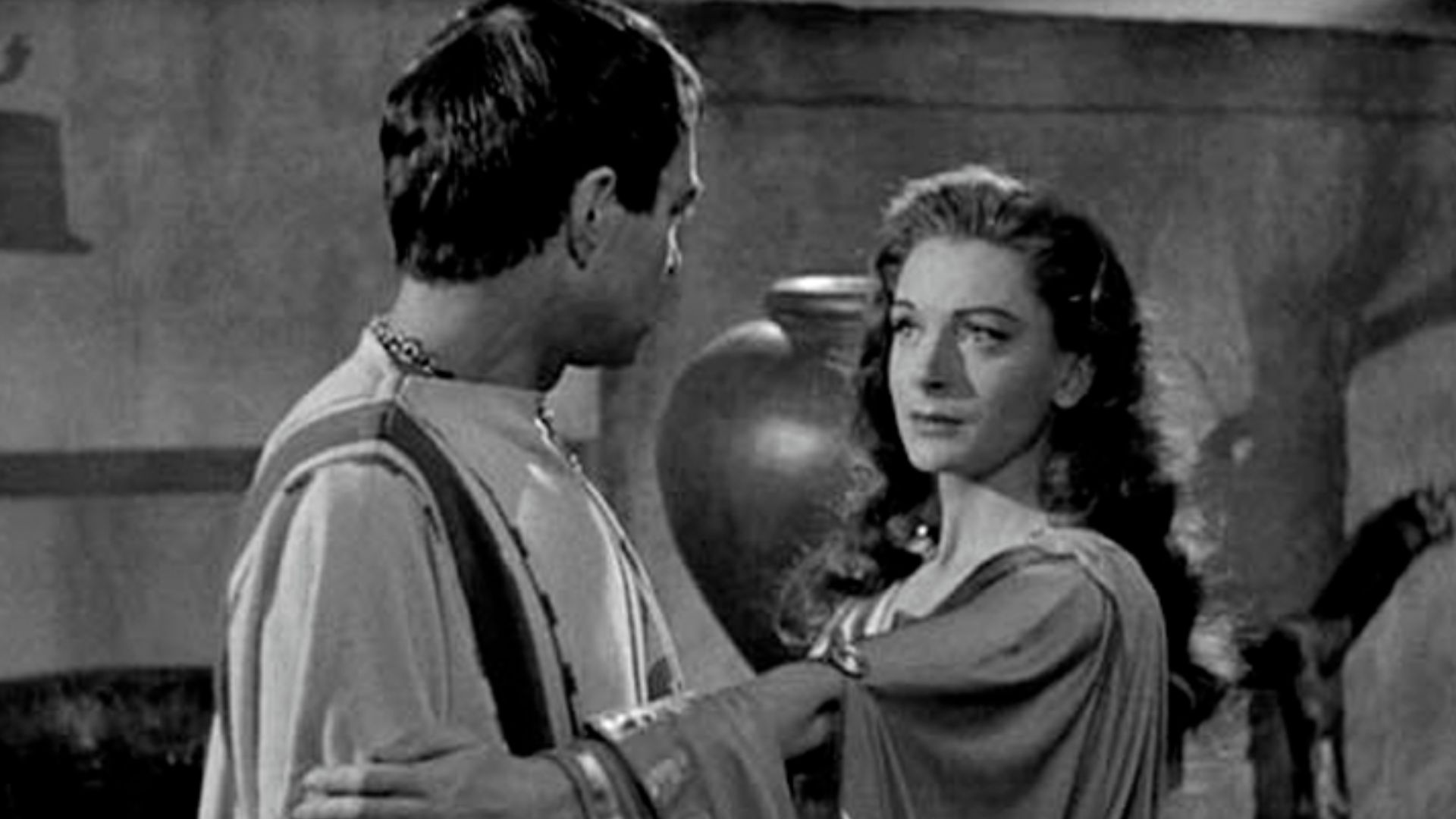 Cropped screenshot of Portia (Deborah Kerr) and Brutus (James Mason) from the film Julius Caesar