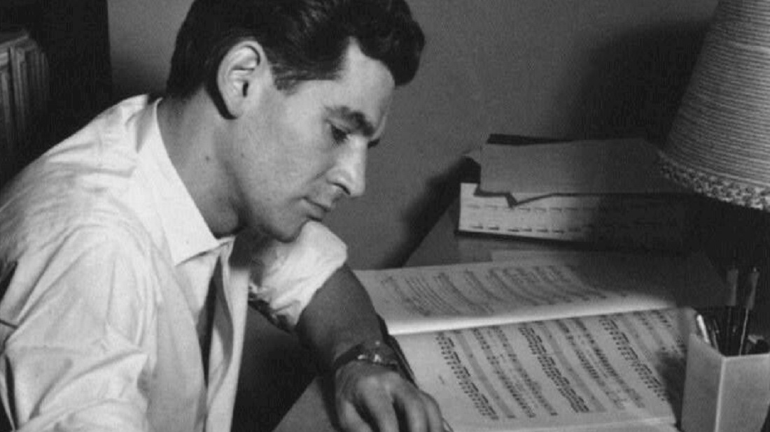 Portrait of Leonard Bernstein in his apartment - 1946