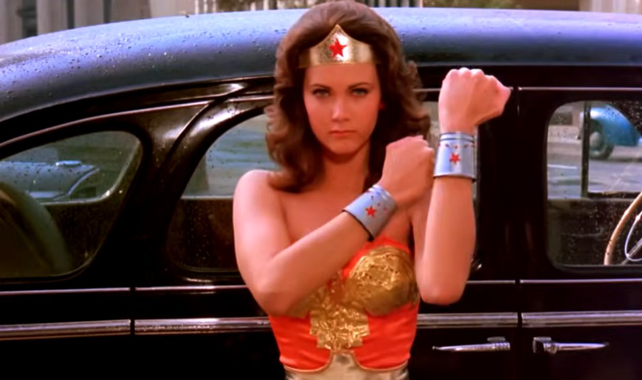 Screenshot from Wonder Woman (1975–1979)