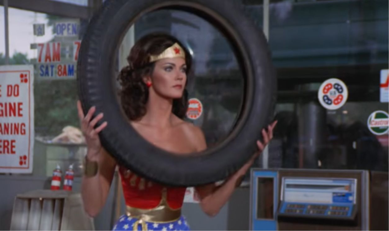 Screenshot from Wonder Woman (1975–1979)