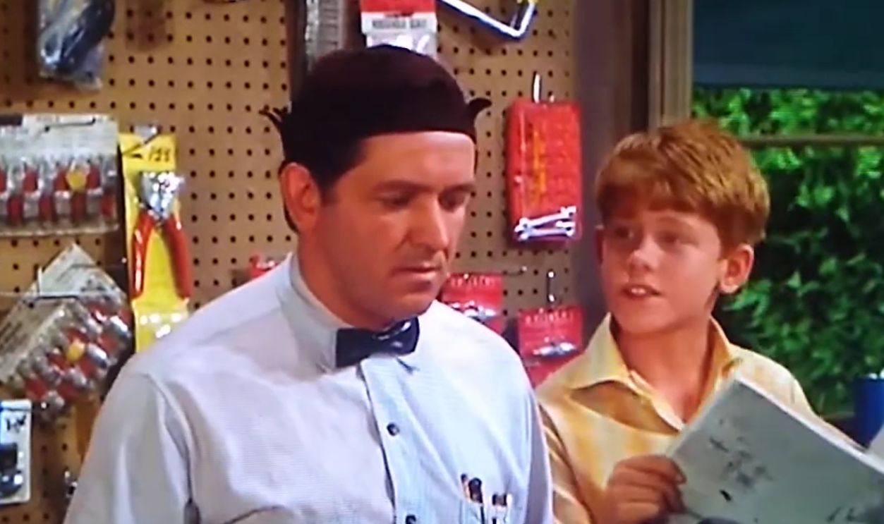 Screenshot from The Andy Griffith Show, CBS (1960–1968)