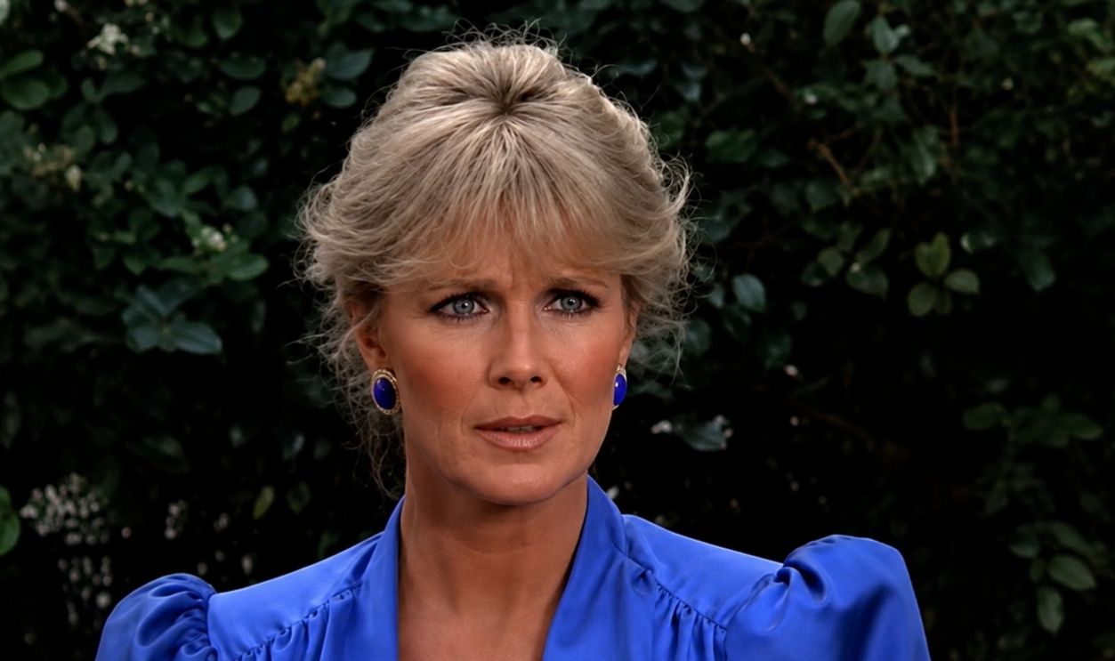 Screenshot from Dynasty (1981-1989)