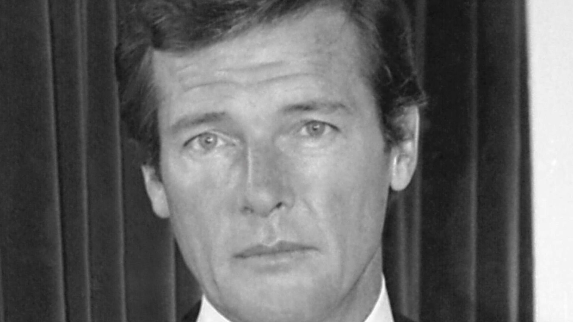Sir Roger Moore taken in photographer's studio Belgravia London