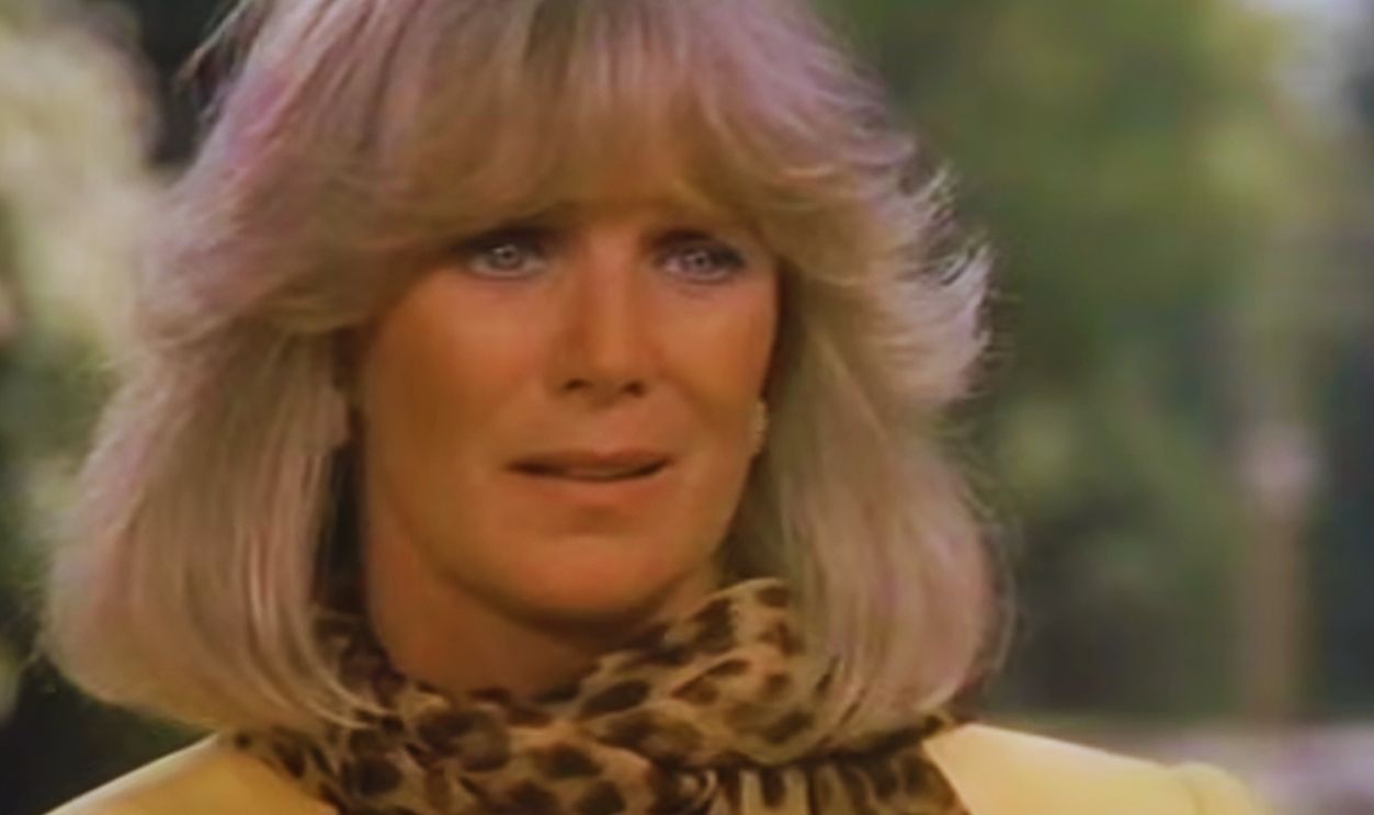 Screenshot from Dynasty: The Reunion (1991)