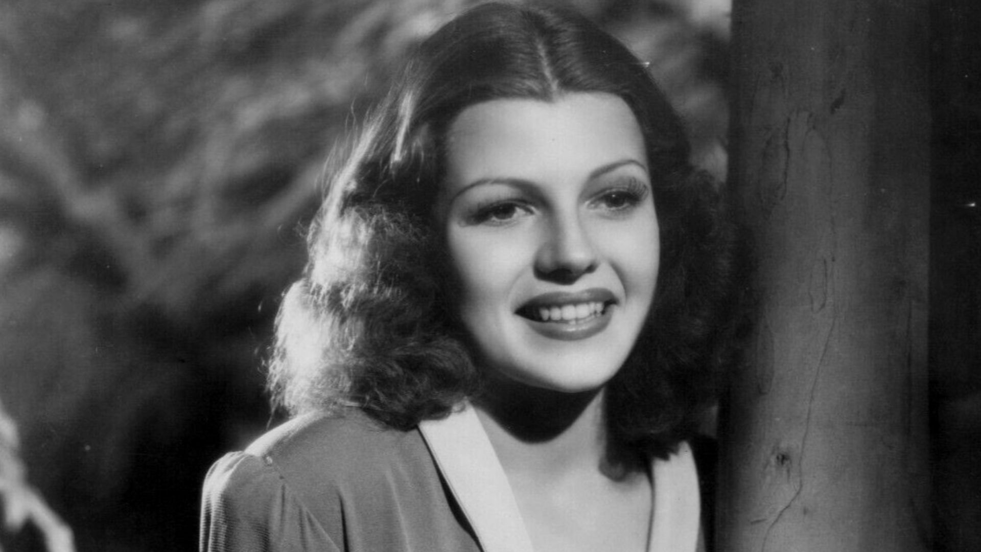 Rita Hayworth in the American adventure romantic drama film Only Angels Have Wings (1939).