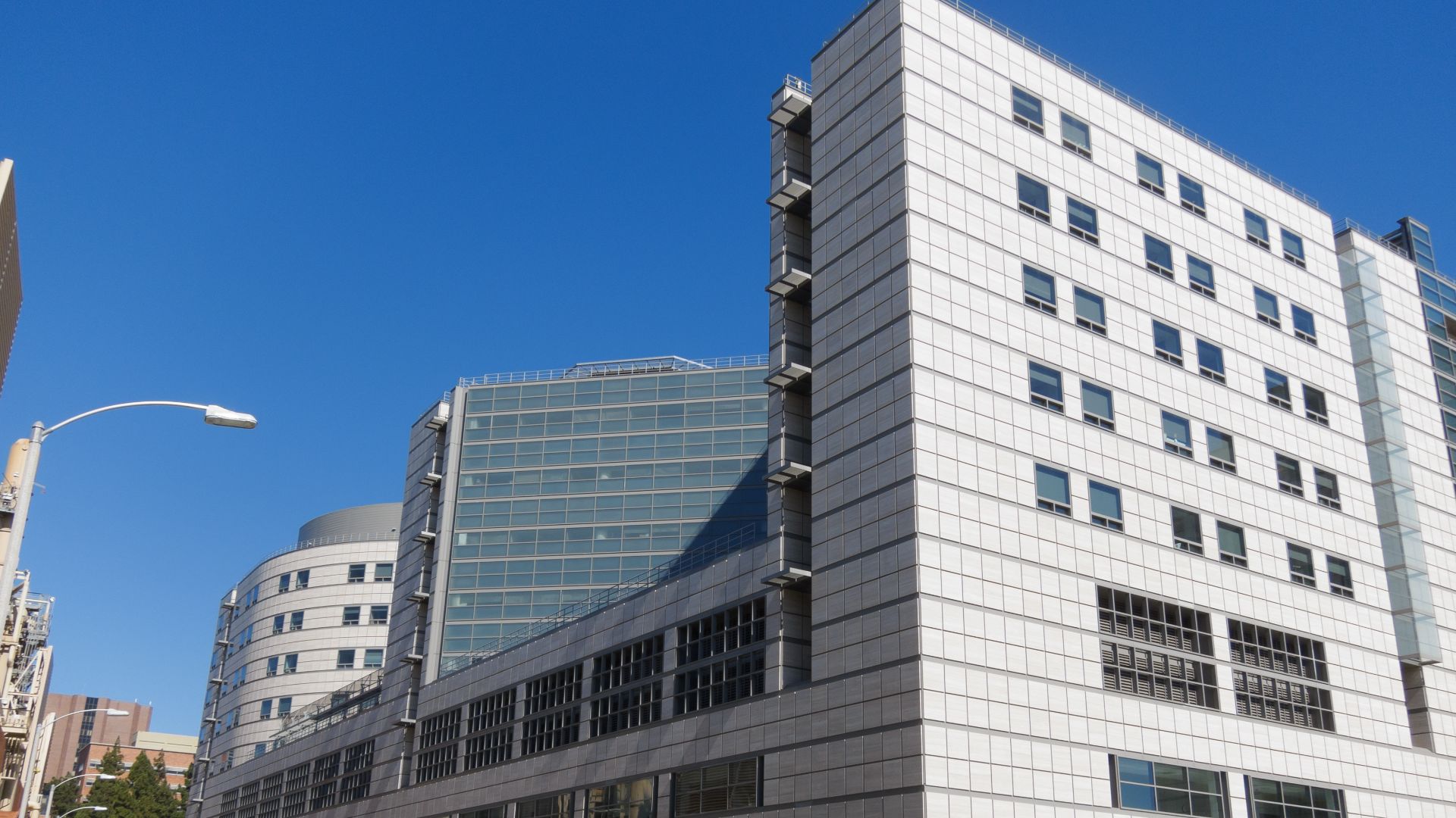 Ronald Reagan UCLA Medical Center on University of California campus.