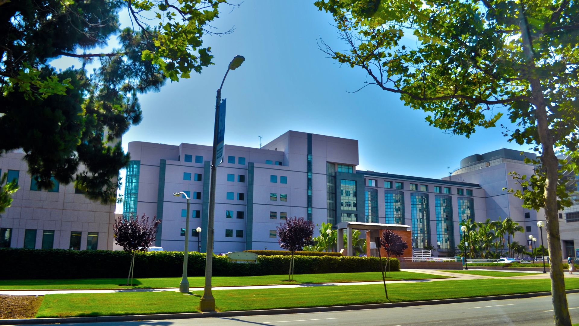 Outskirt building in UCLA campus