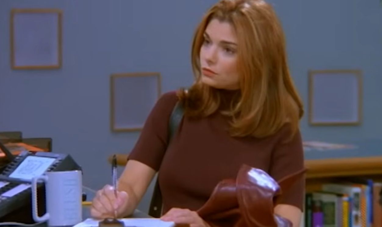 Screenshot from Just Shoot Me! (1997-2003) 