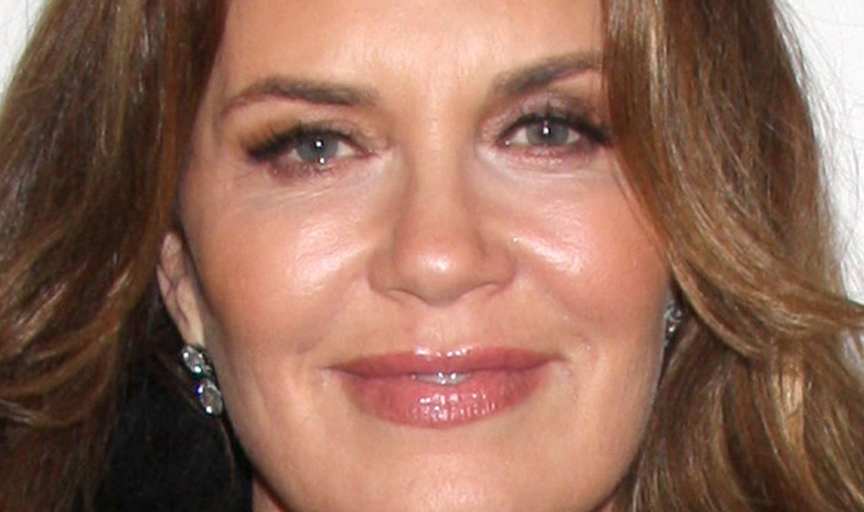 LOS ANGELES - MAR 16: Catherine Bach arrives at the Young & Restless 39th Anniversary Party hosted by the Bell Family at the Palihouse on March 16, 2012 in West Hollywood, CA