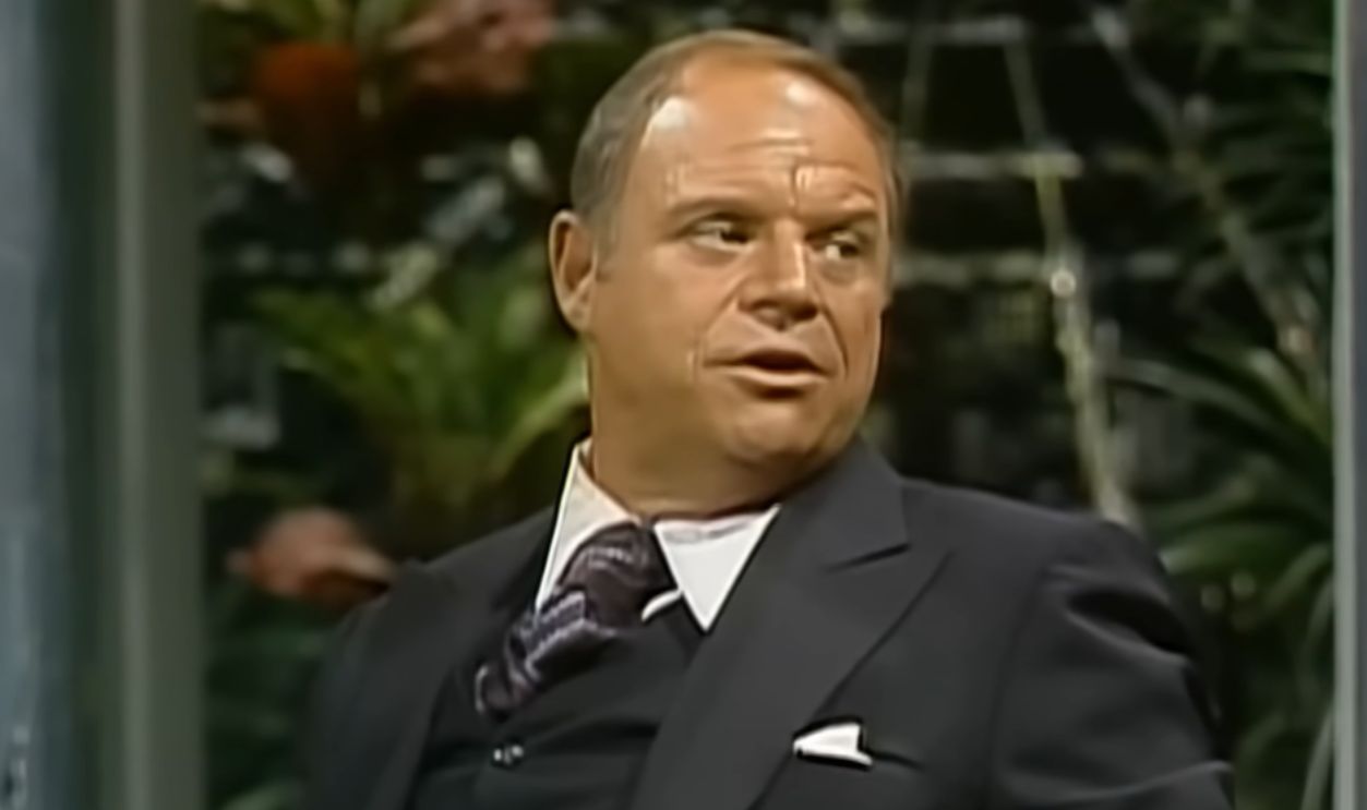 Screenshot from The Tonight Show Starring Johnny Carson (1962-1992)