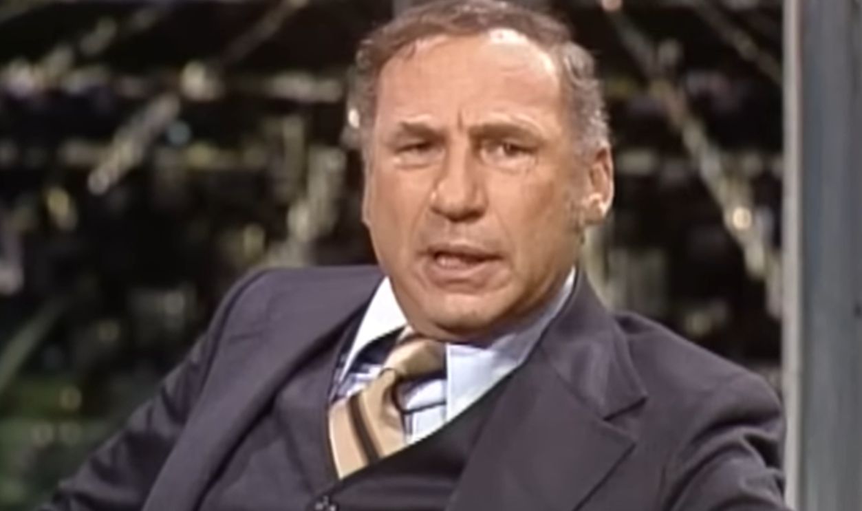 Screenshot from The Tonight Show Starring Johnny Carson (1962-1992)