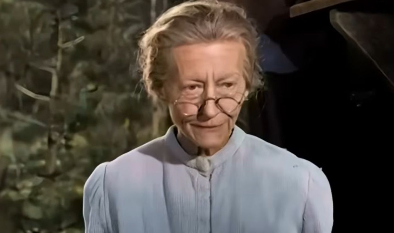 Screenshot from The Beverly Hillbillies (1962-1971)