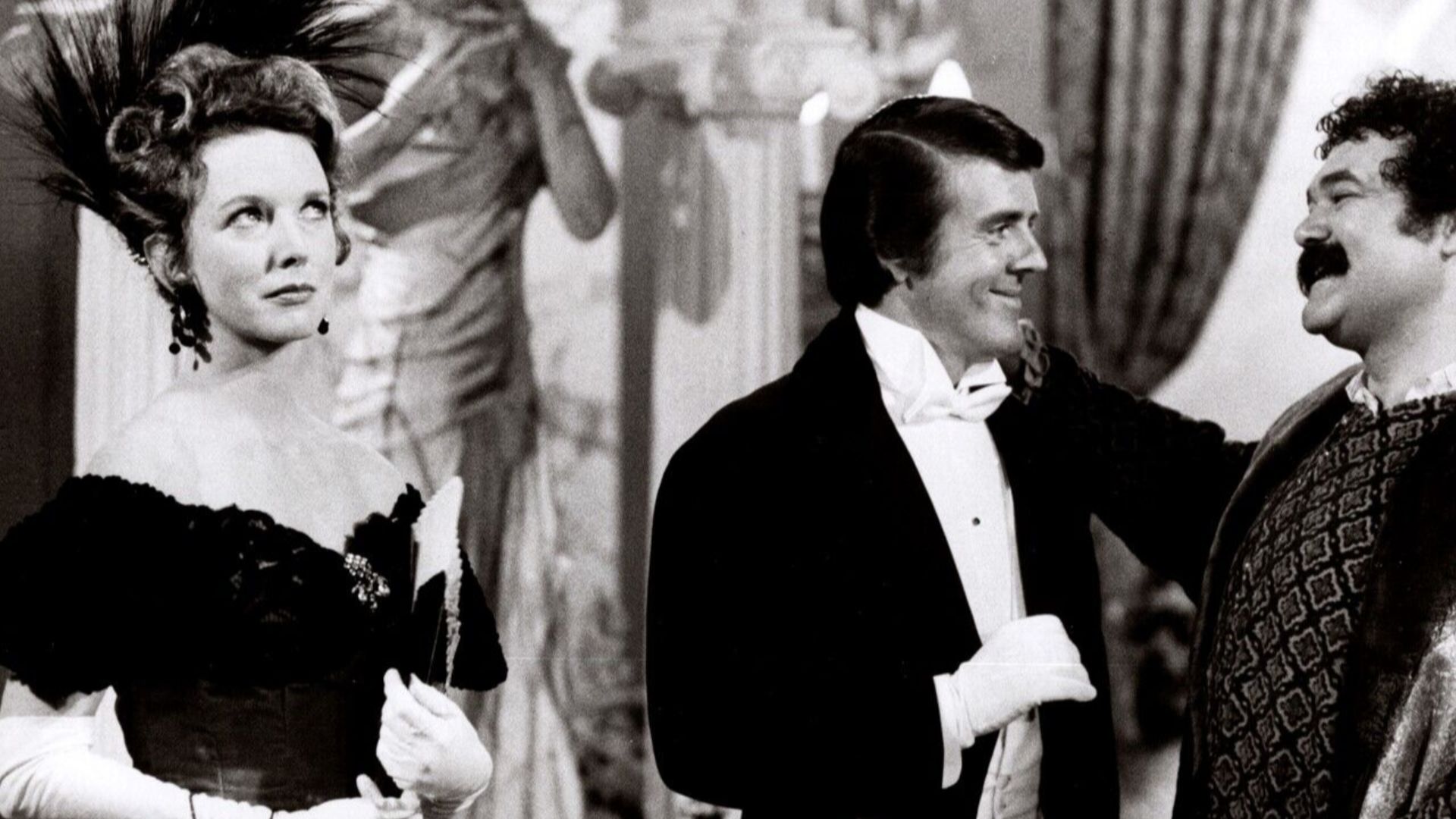 Press photo of Avery Schreiber Barbara Babcock Jack Burns in 1973 episode of Love American Style