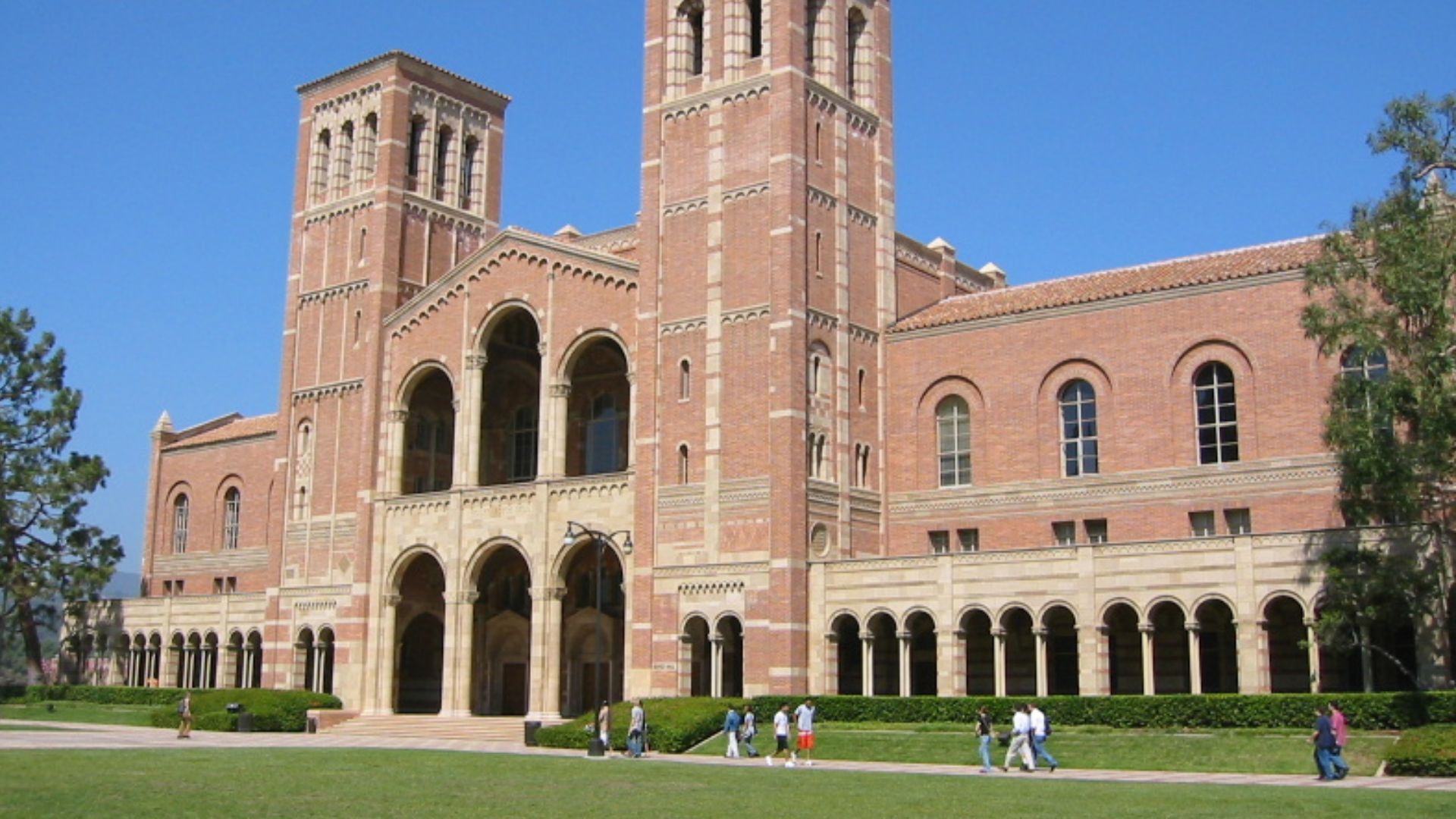 File:Royce Hall, University of California, Los Angeles (23-09-2003).jpg