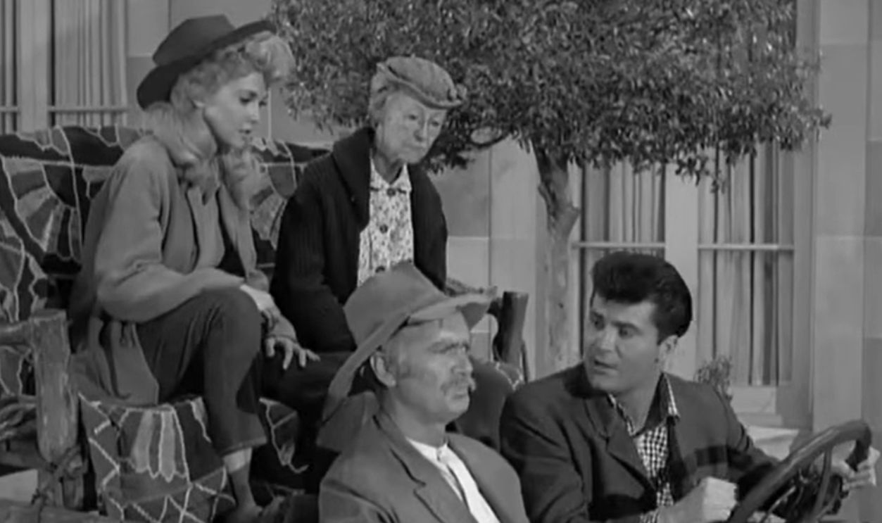 Screenshot from The Beverly Hillbillies (1962-1971)