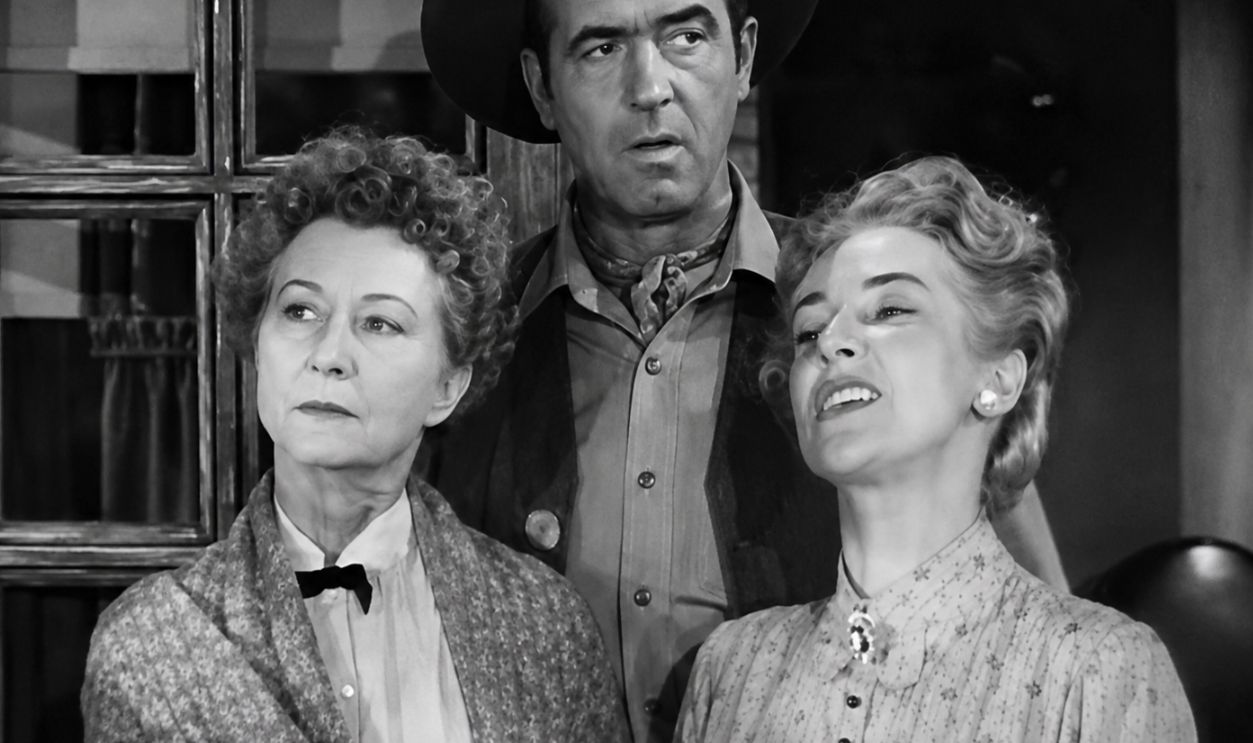 Screenshot from The Restless Gun (1957-1959)