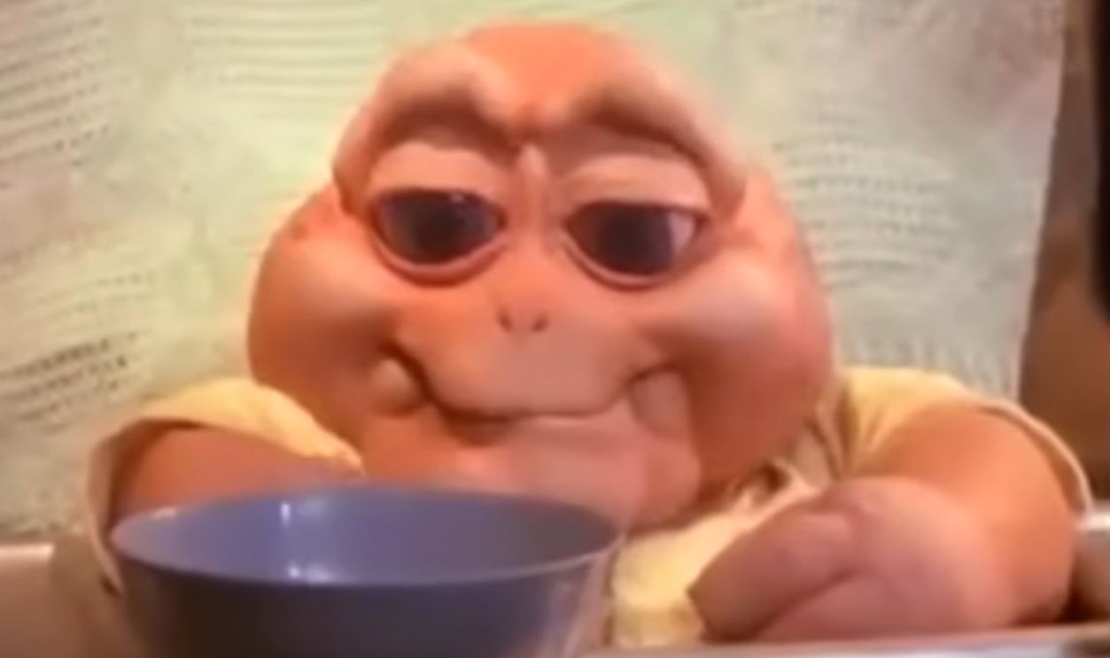 Screenshot from Dinosaurs (1991–1994)