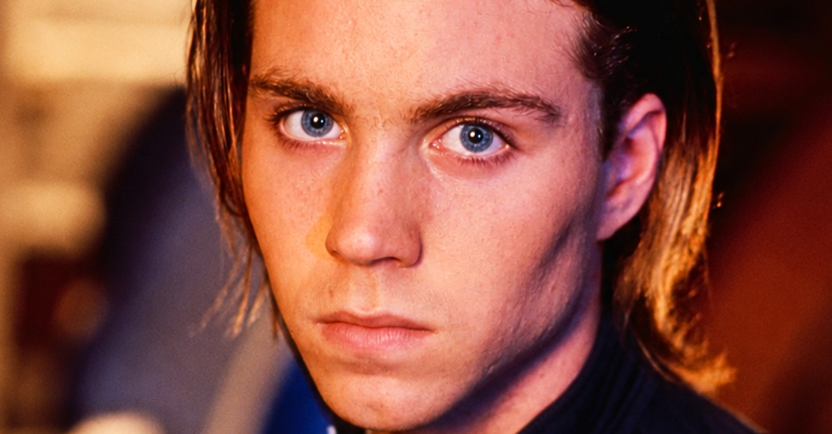 Jonathan Brandis plays Lucas Wolenczek in the television program SeaQuest DSV