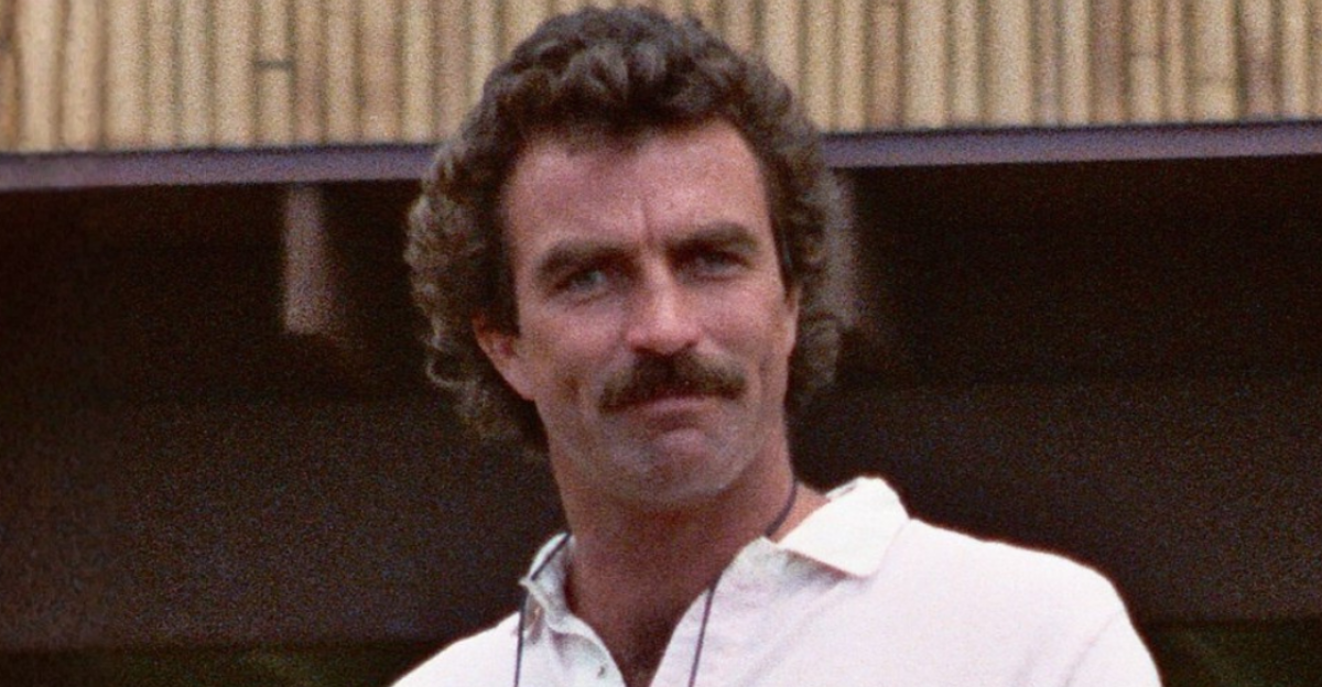 Tom Selleck, filming a scene for MAGNUM P.I.