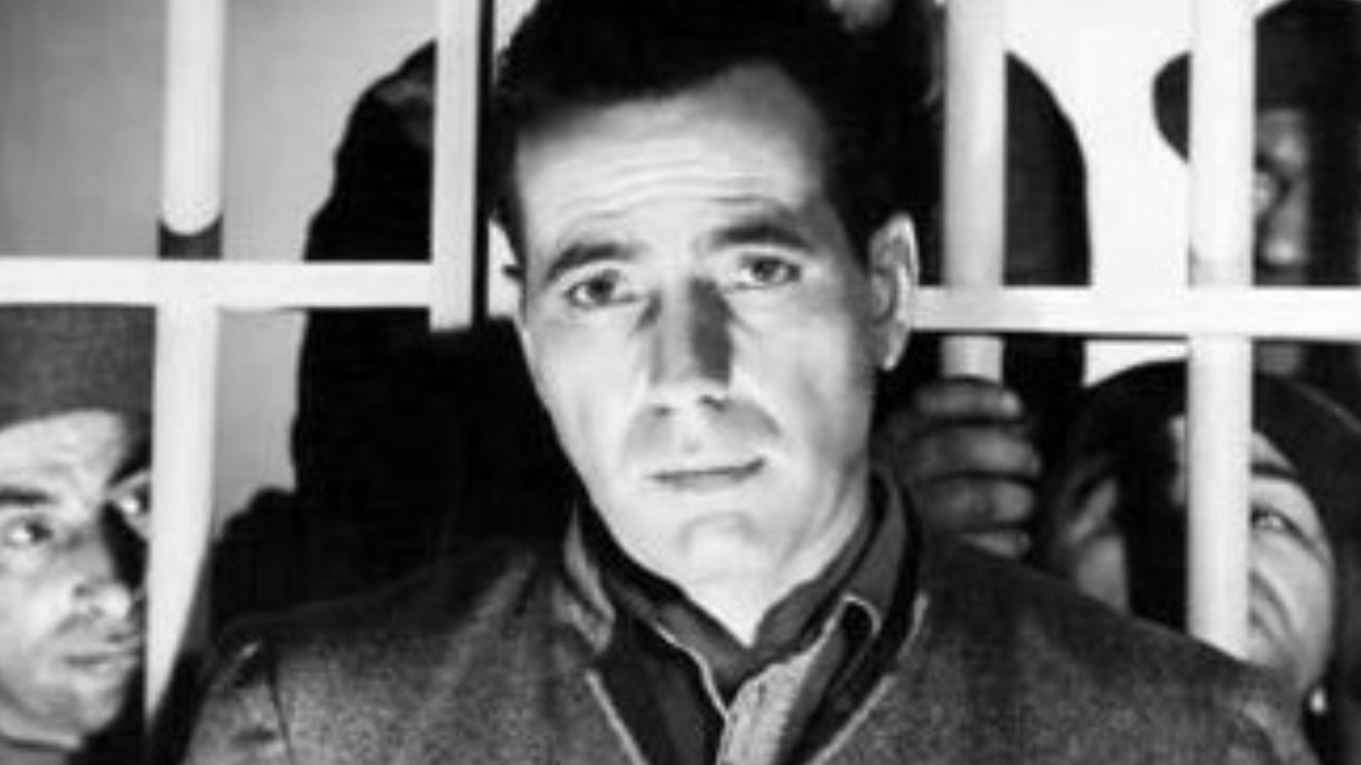 Promo Still of Humphrey Bogart in American noir crime drama film The Big Shot (1942). See also film still. No copyright notice.