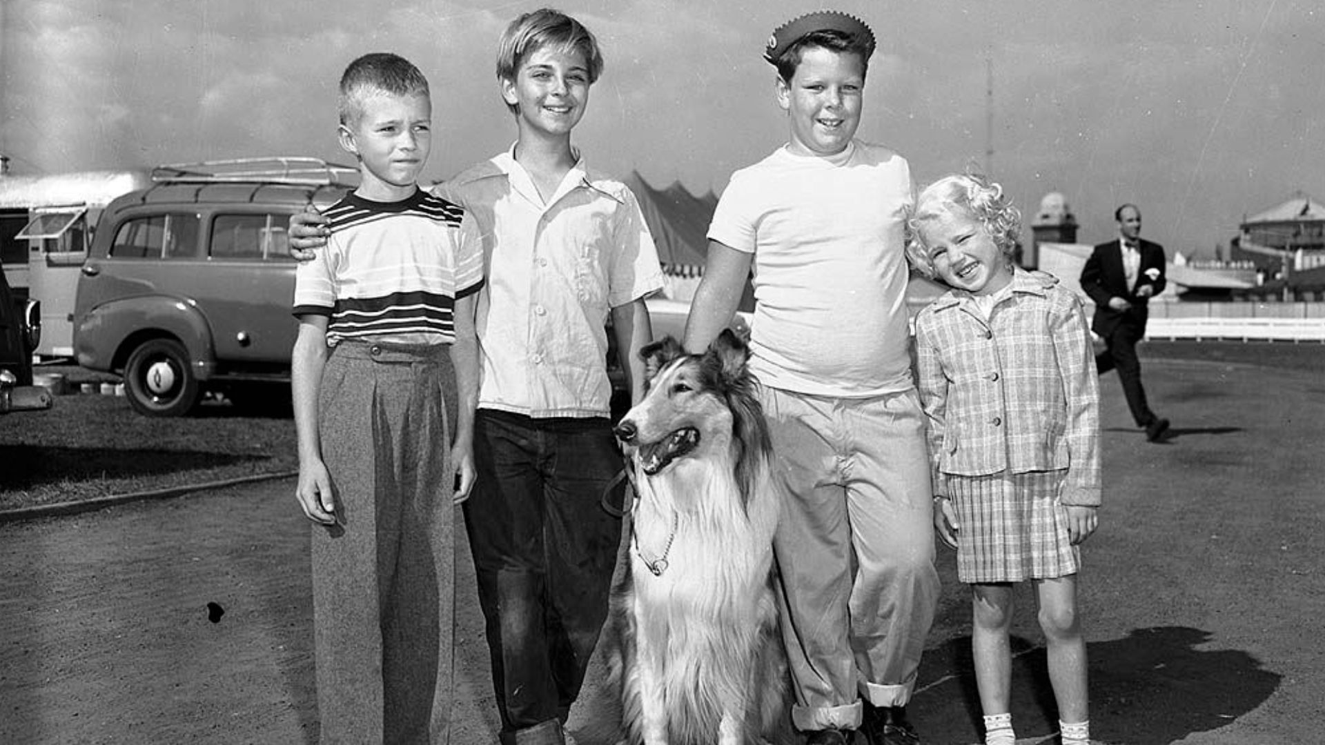 An appearance by Lassie at the Canadian National Exhibition (CNE) in Toronto, Ontario, Canada.  The two boys on either side of Lassie are Tommy Rettig and Joey D. Vieira (a.k.a. Donald Keeler),who played Jeff and Porky in the Lassie television series.  Th