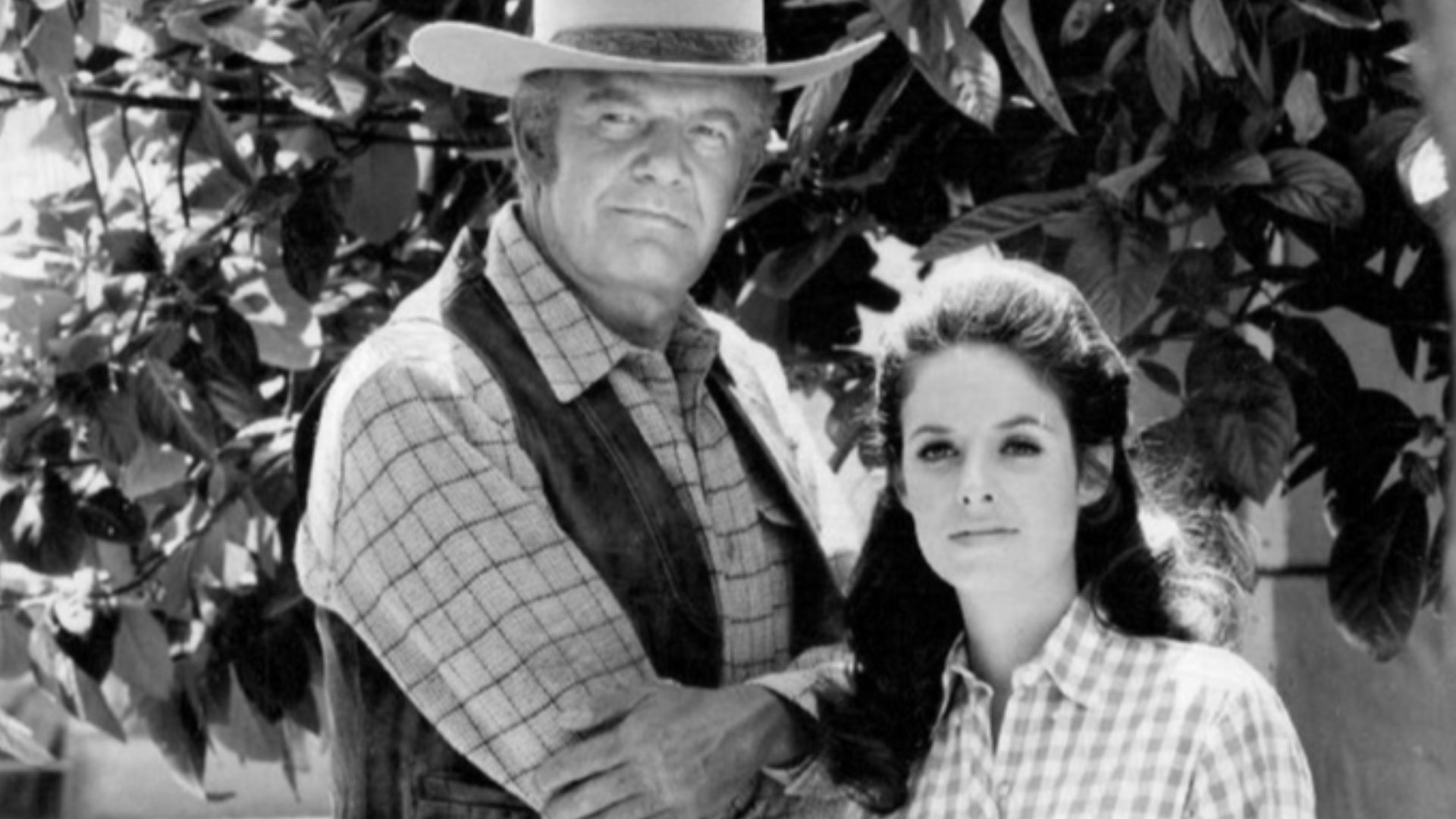 Photo of Andrew Duggan and Elizabeth Baur from the premiere of the television program Lancer.