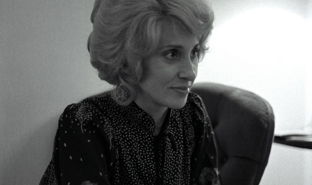 Tammy Wynette Press Interview In Hotel, London 01/01/1979