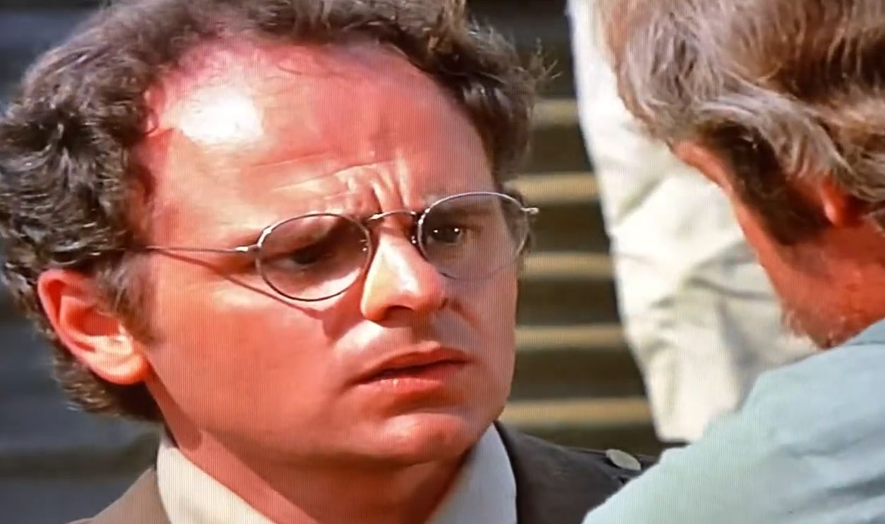 Screenshot from M*A*S*H (1972–1983)