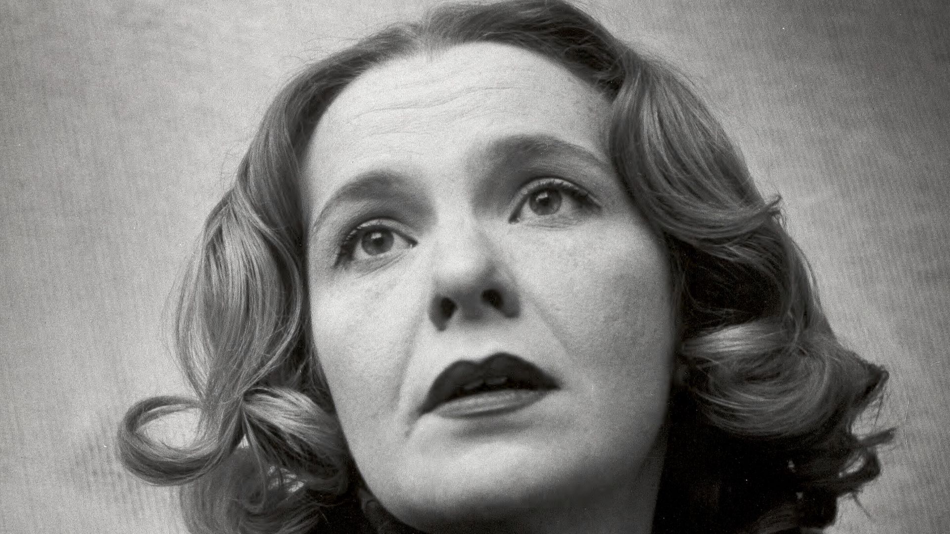 Headshot of Geraldine Page by Roy Schatt