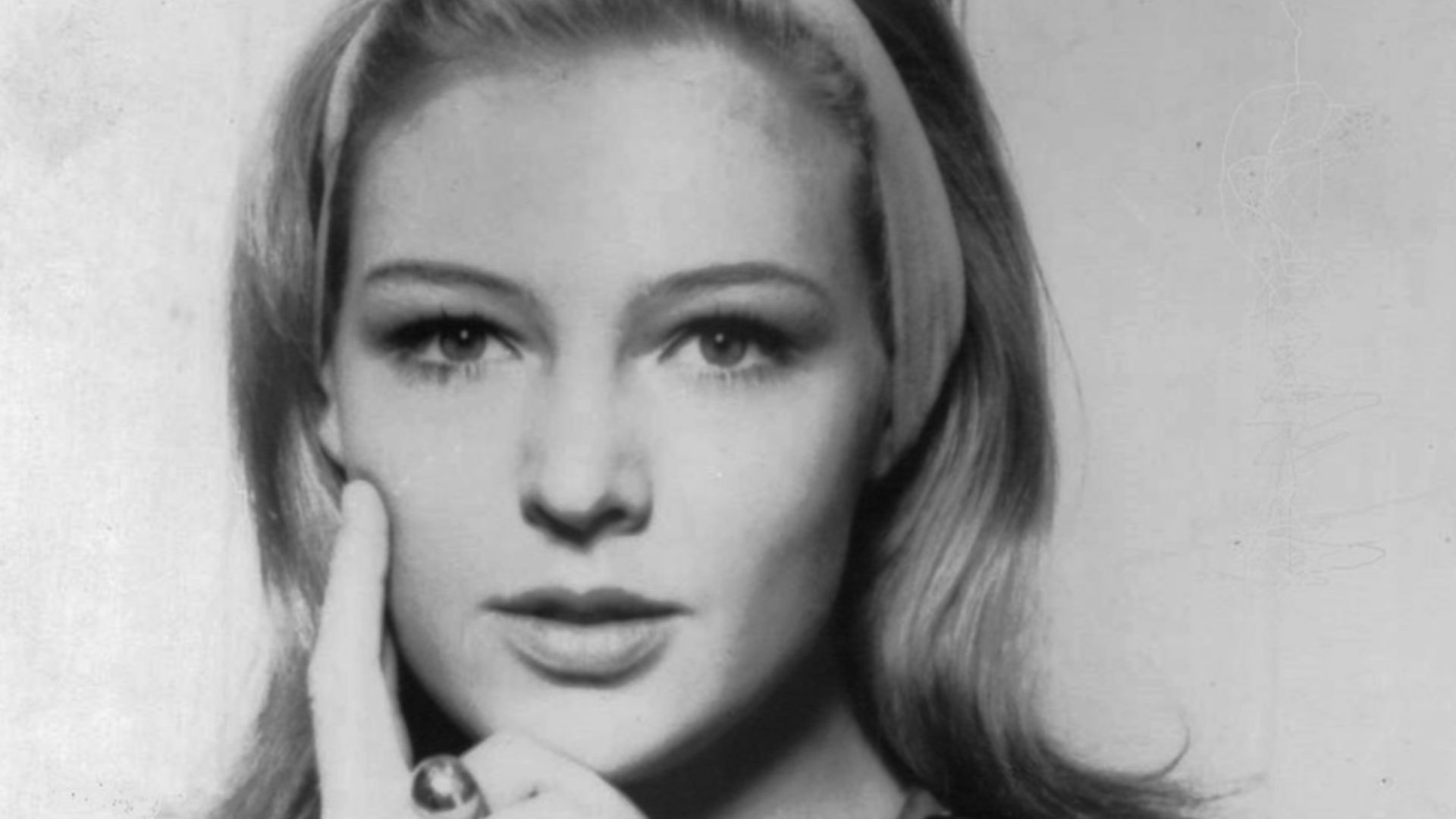 Photo of Joanna Pettet from a role on the daytime drama The Doctors.
