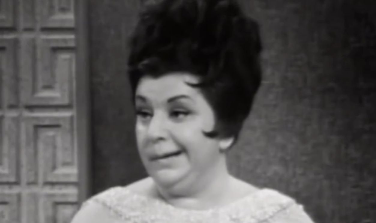 Screenshot from The Merv Griffin Show (1962–1986)