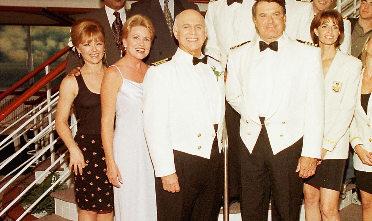 Love Boat: The Next Wave New And Old Cast 51095804