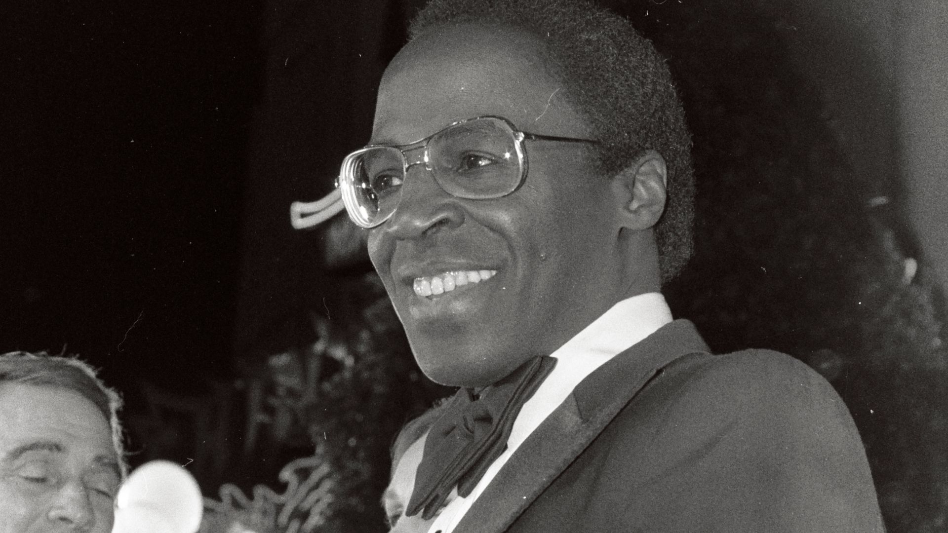 Photo of Robert Guillaume at the premiere of Seems Like Old Times.