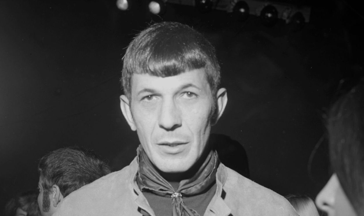 LOS ANGELES - CIRCA 1966: Leonard Nimoy attends an event in Los Angeles,CA. 