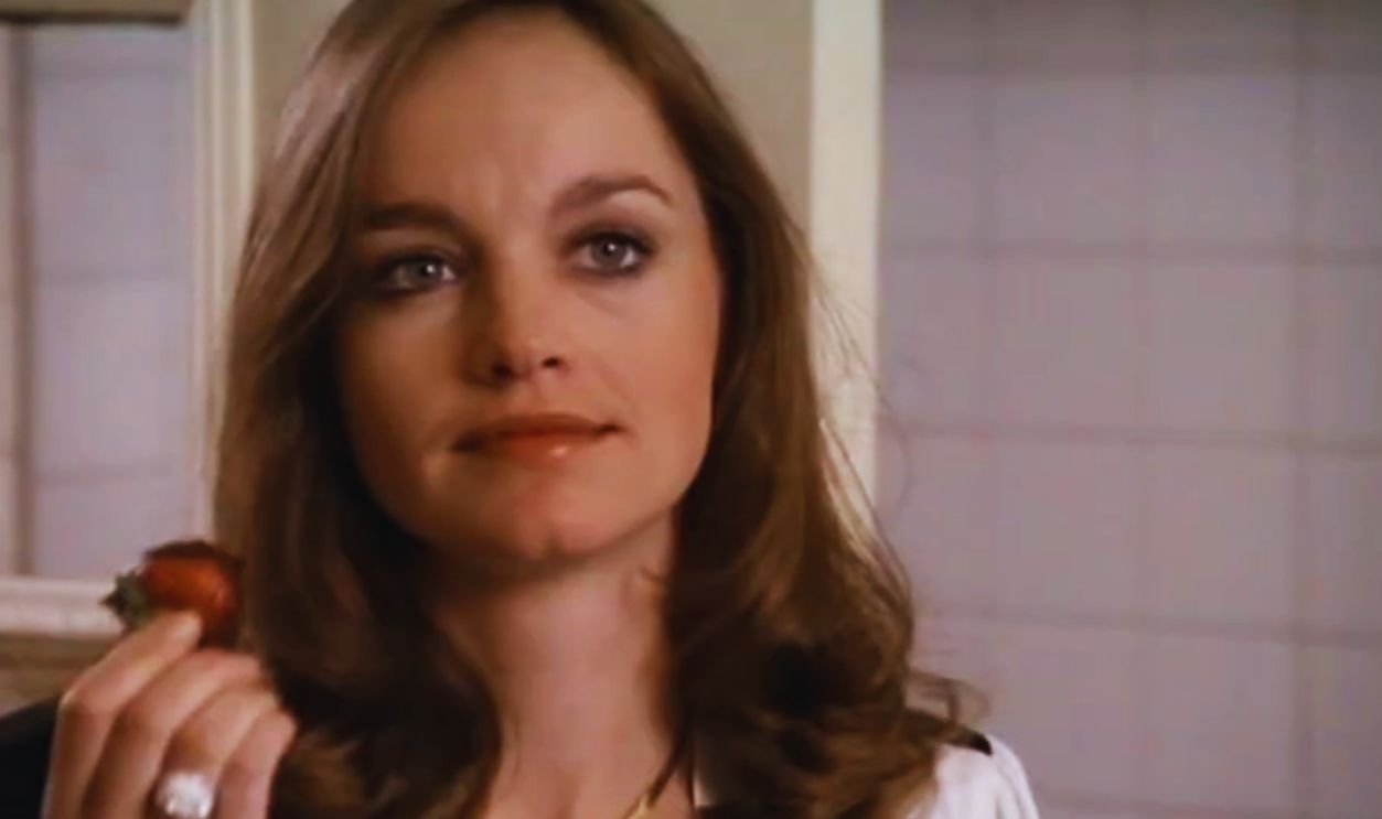 Screenshot from Dynasty (1981-1989)