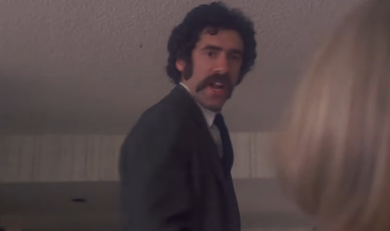 Screenshot from Busting, Metro-Goldwyn-Mayer (1974)