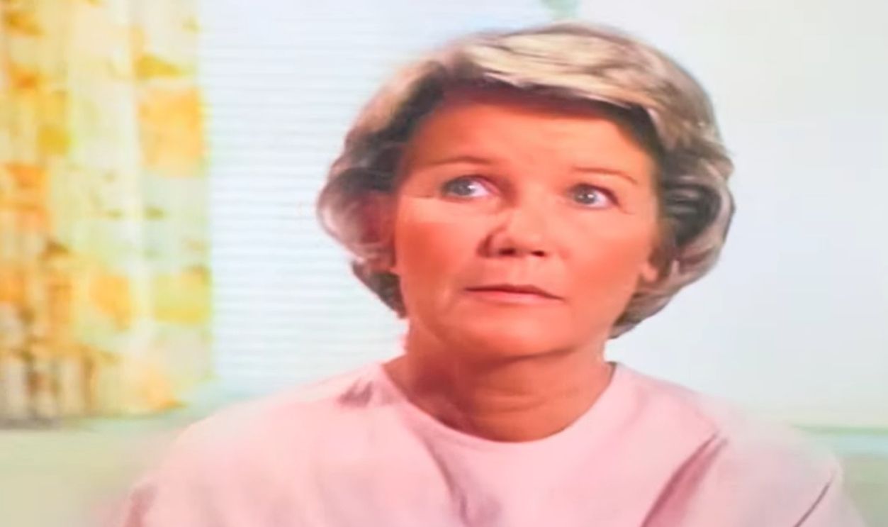 Screenshot from Dallas (1978–1991)