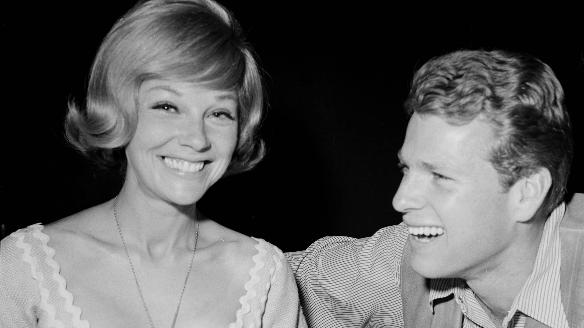 Ryan O'Neal and Joanna Moore