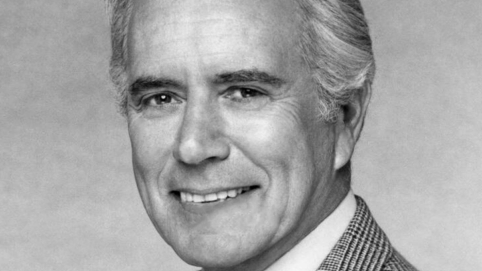 1980 press photo of actor John Forsythe in the ABC-TV show Dynasty.
