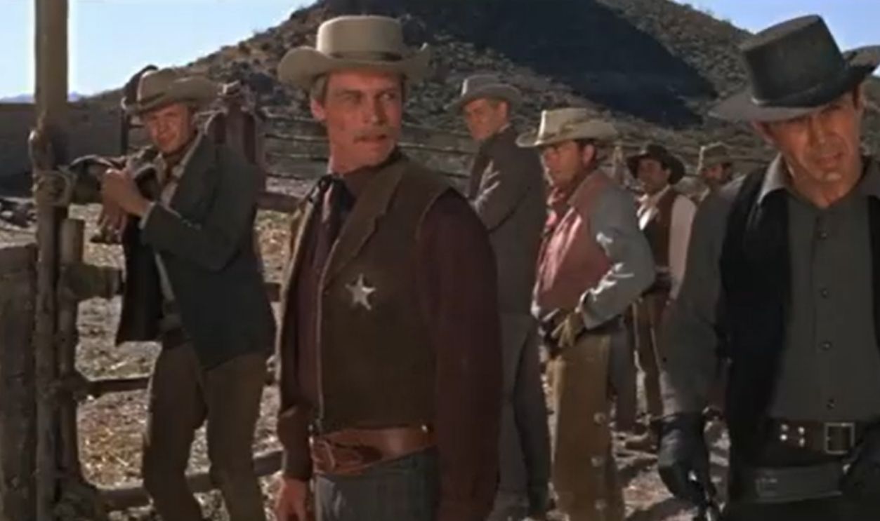 Screenshot from Hour of the Gun (1967)