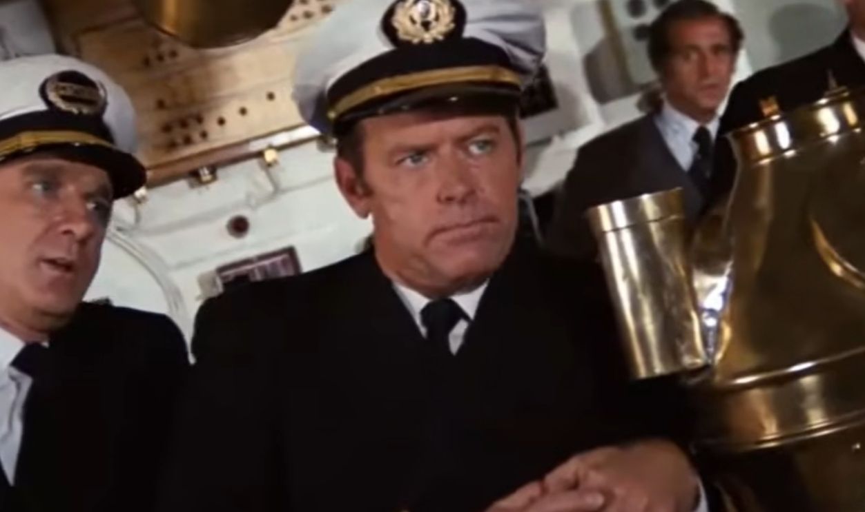 Screenshot from The Poseidon Adventure (1972)