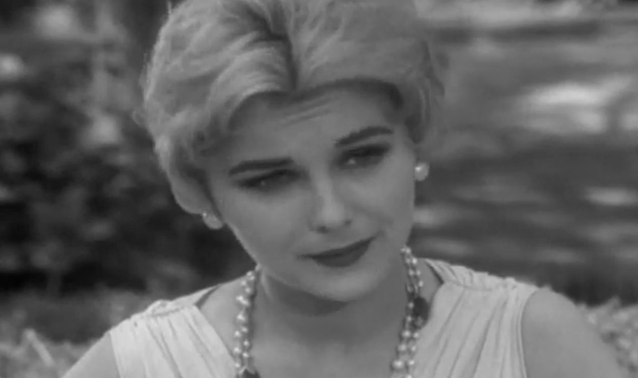 Screenshot from Perry Mason, CBS Television (1957)