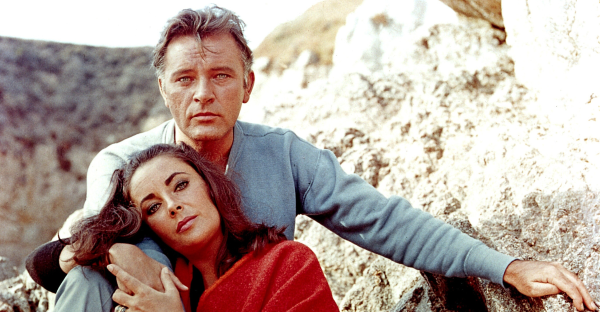 Elizabeth Taylor and Richard Burton on the film set of 
