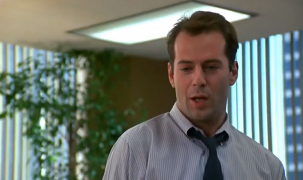 Screenshot from Moonlighting (1985–1989)