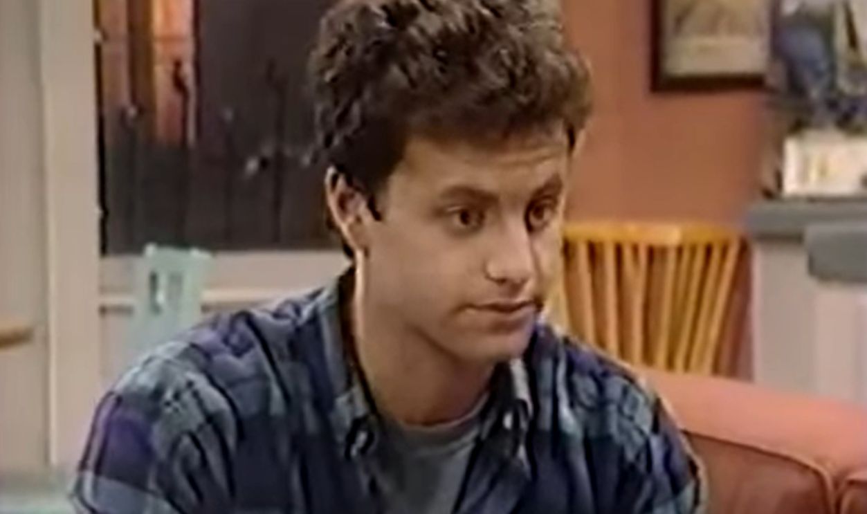 Screenshot from Kirk (1995-1997)