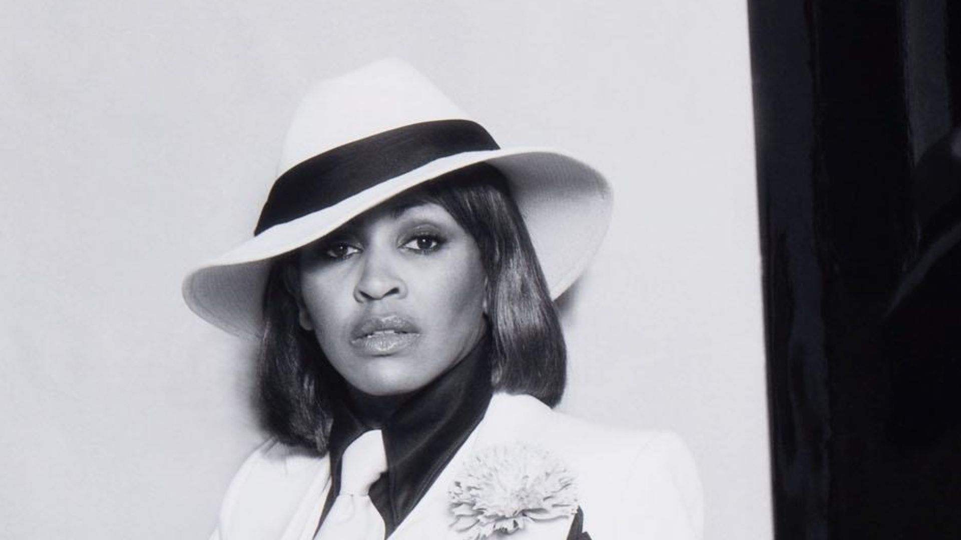 Photo of Tina Turner by Harry Langdon in 1977. Date info from auction listing of other photo from same photoshoot here.