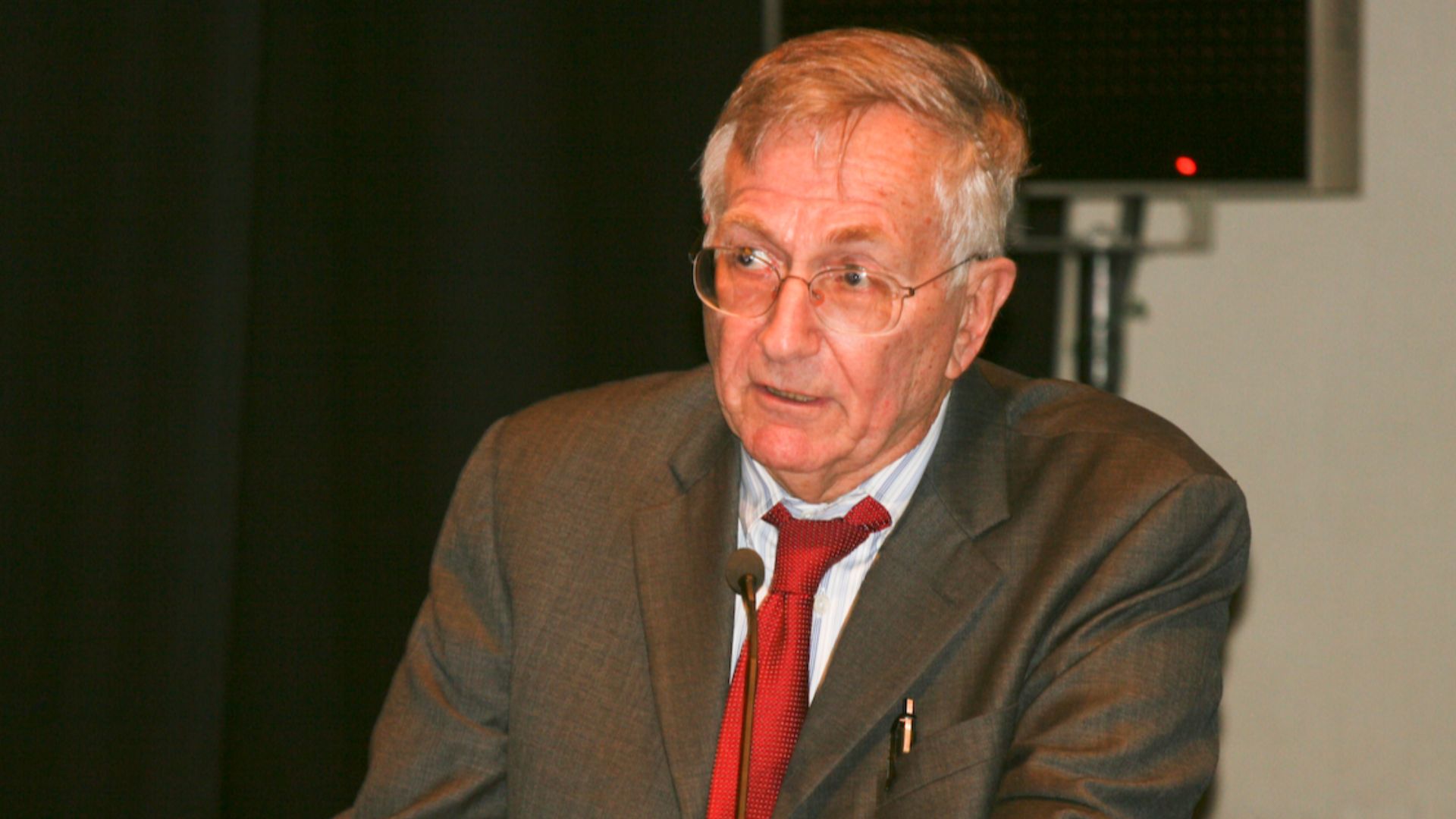 Seymour Hersh