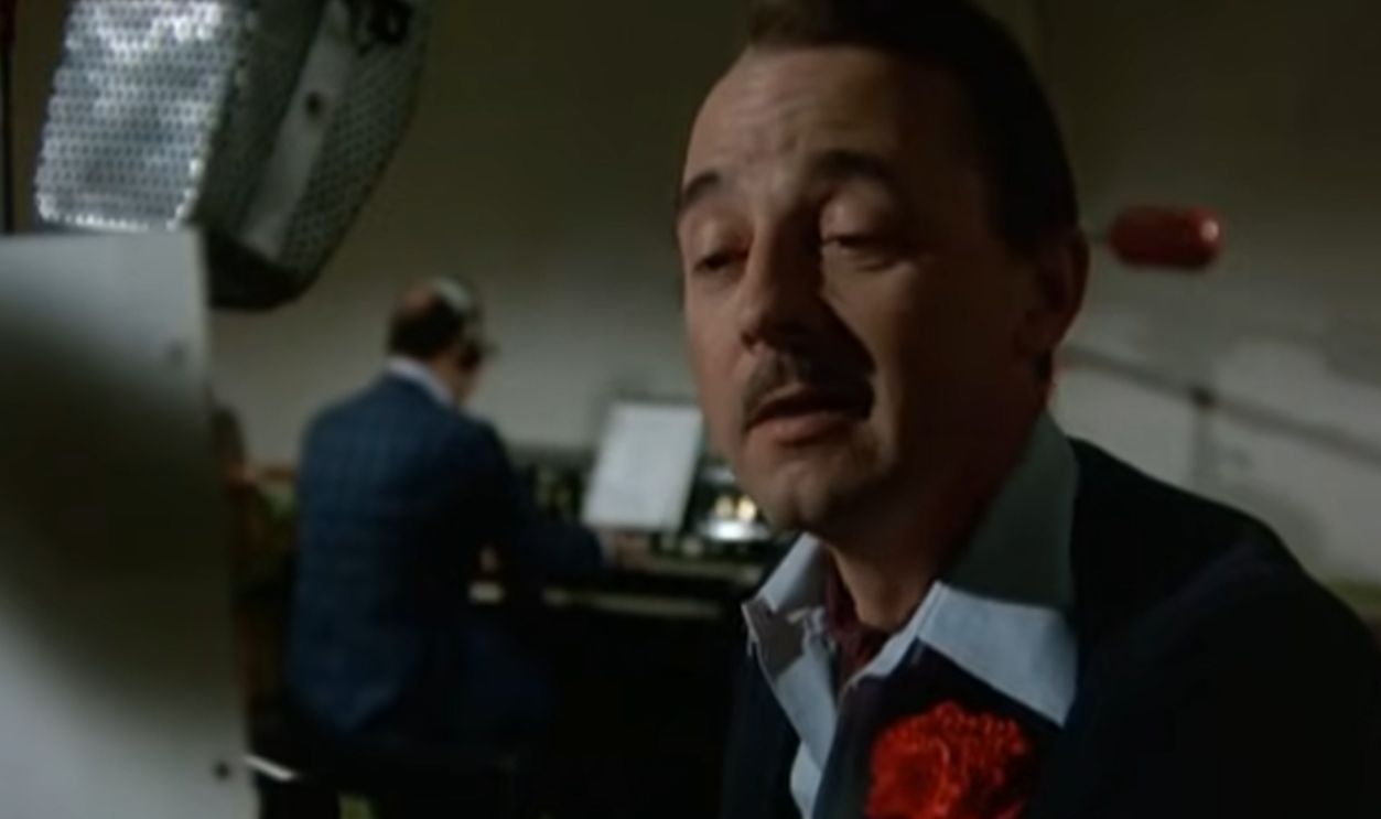 Screenshot from Ellery Queen (1975-1976)