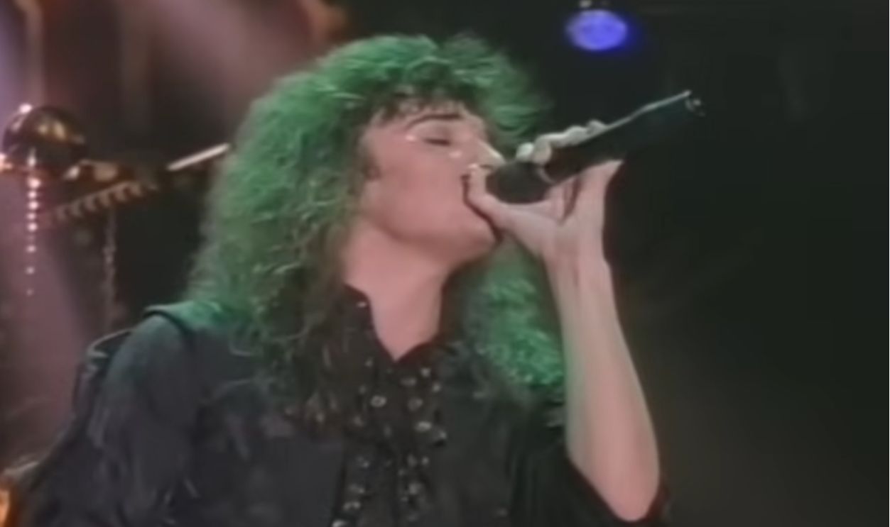 Screenshot from Heaven in Your Eyes, Columbia Records (1986) 